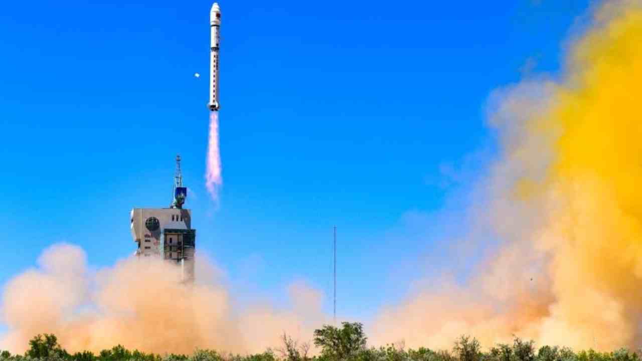 çin süper bilgisayar uydu