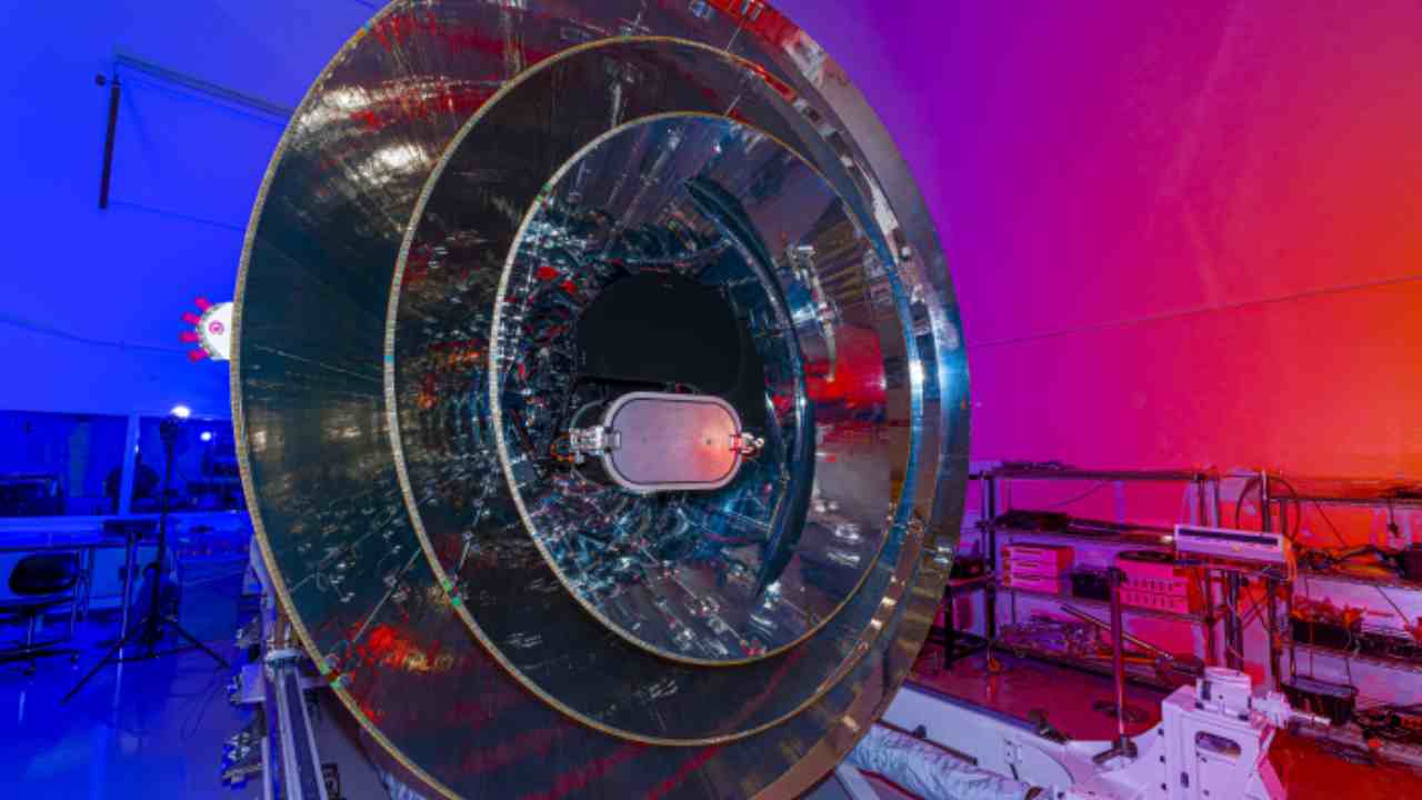 samsung uzay sektörüne giriş yaptı