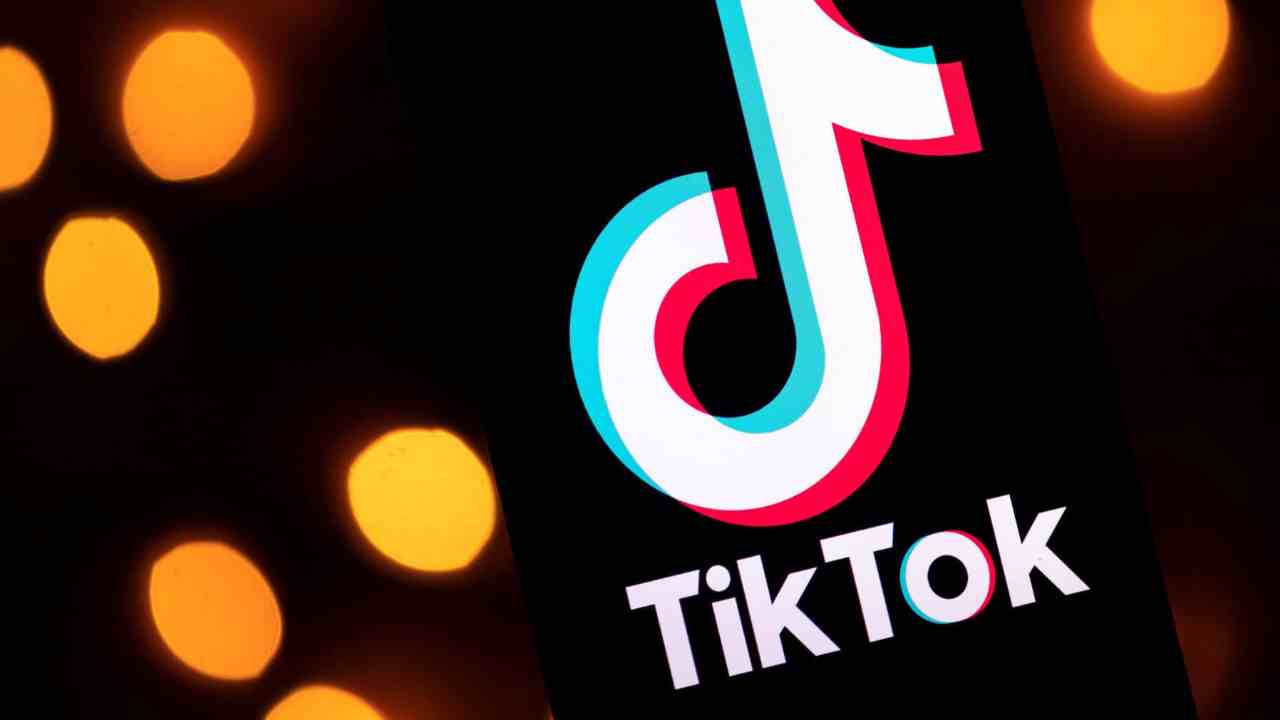 tiktok'ta keşfete d&uuml;şmek
