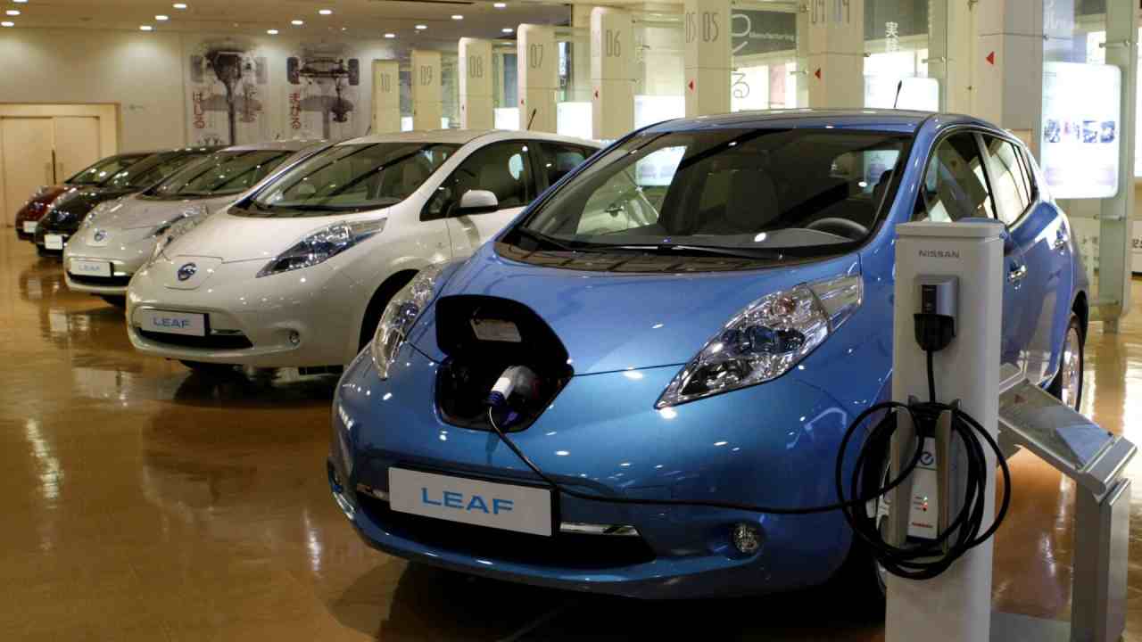 nissan leaf modeli