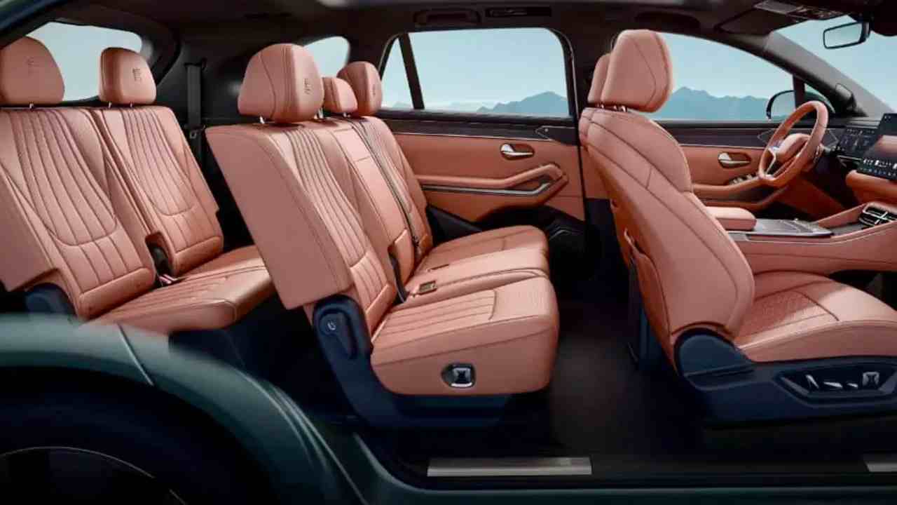 BYD Sealion 8 yeni hibrit suv modeli