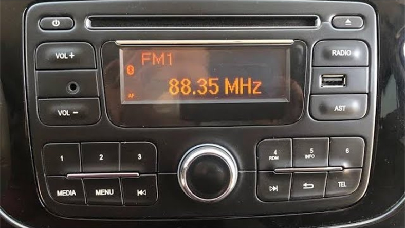 tuşlu ekranlar için renault radyo kodu girme