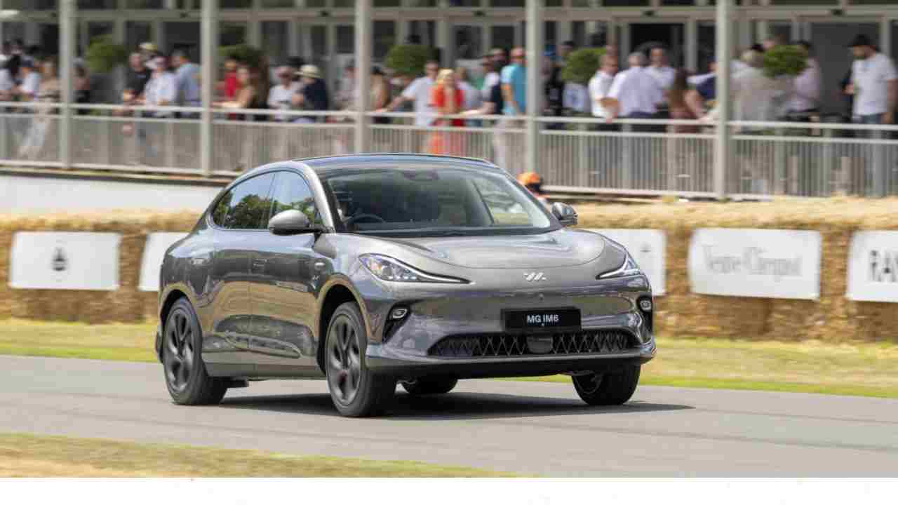 MG img yeni elektrikli araç