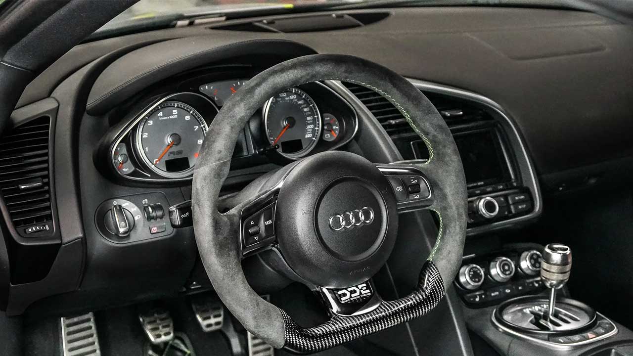 audi r8 direksiyon