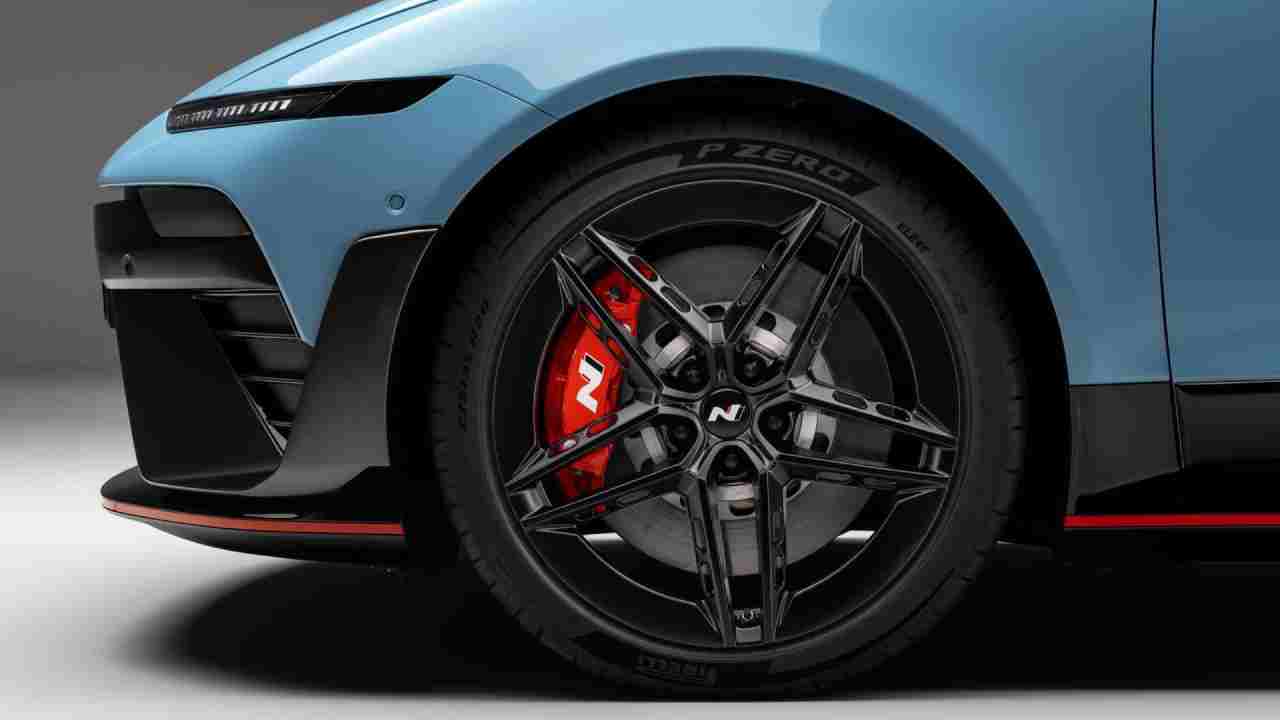 hyundai Ioniq 6 N otomobil