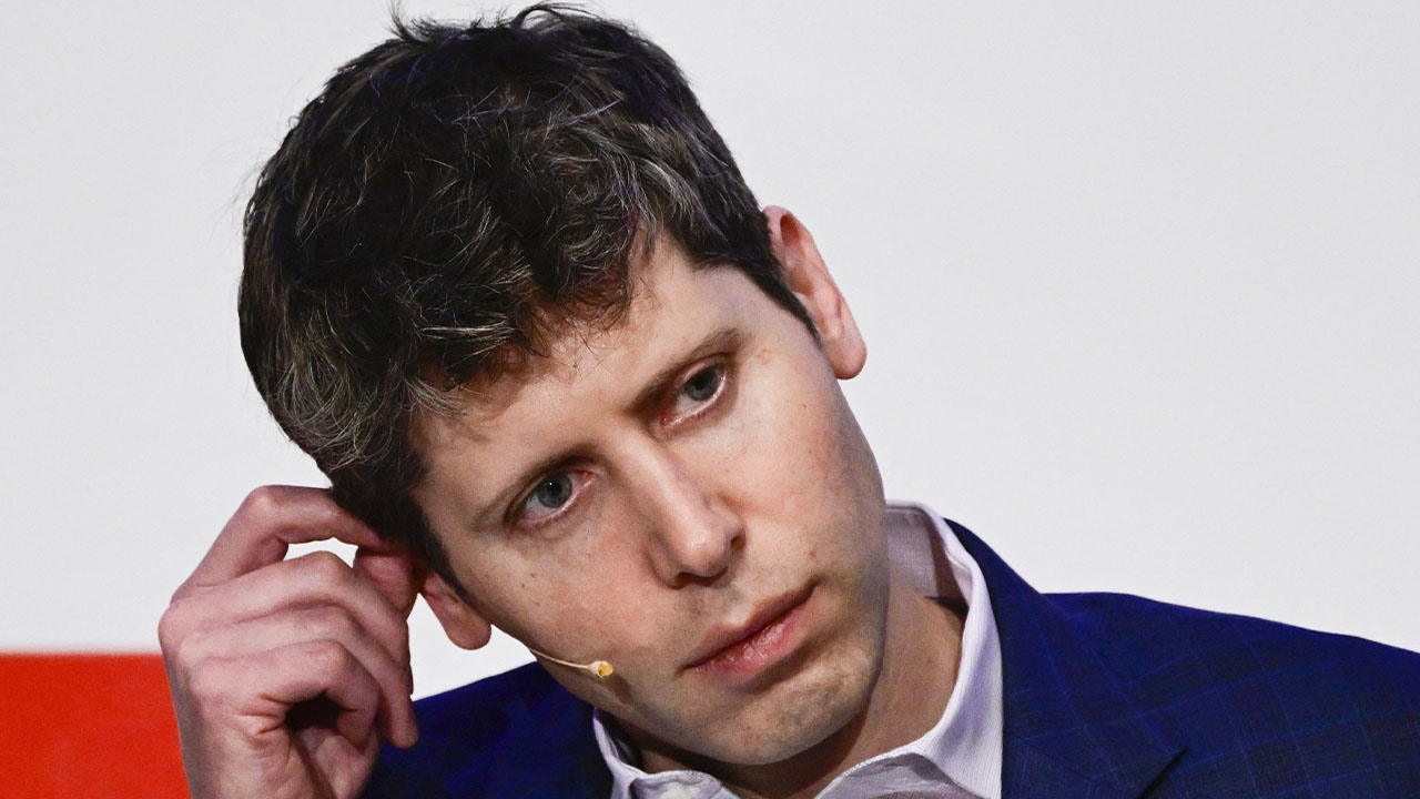 Sam Altman, yapay zekâ nedeniyle endişeli