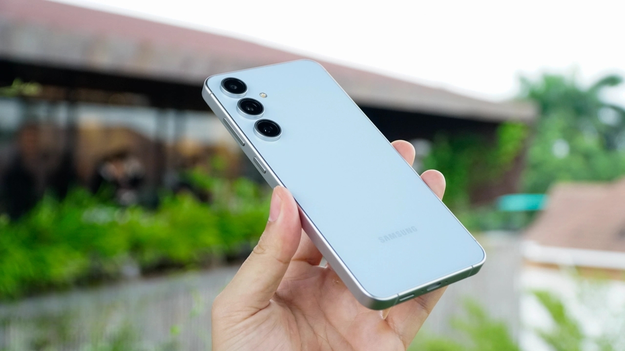 Samsung Galaxy S25 FE