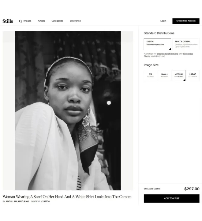 Nothing sahte fotoğraf paylaşmış