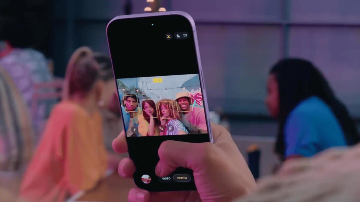 iphone17_center_ctageü