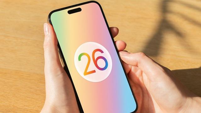 Apple'dan iOS 26'ya Dair Yeni Açıklama: "Pilinizin Daha Hızlı Bitmesi Normal..."