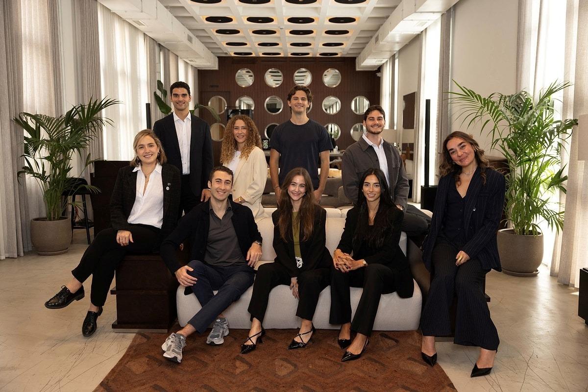 s-45b8e5faf41ef0593077a43a42d12d4800bf11e1