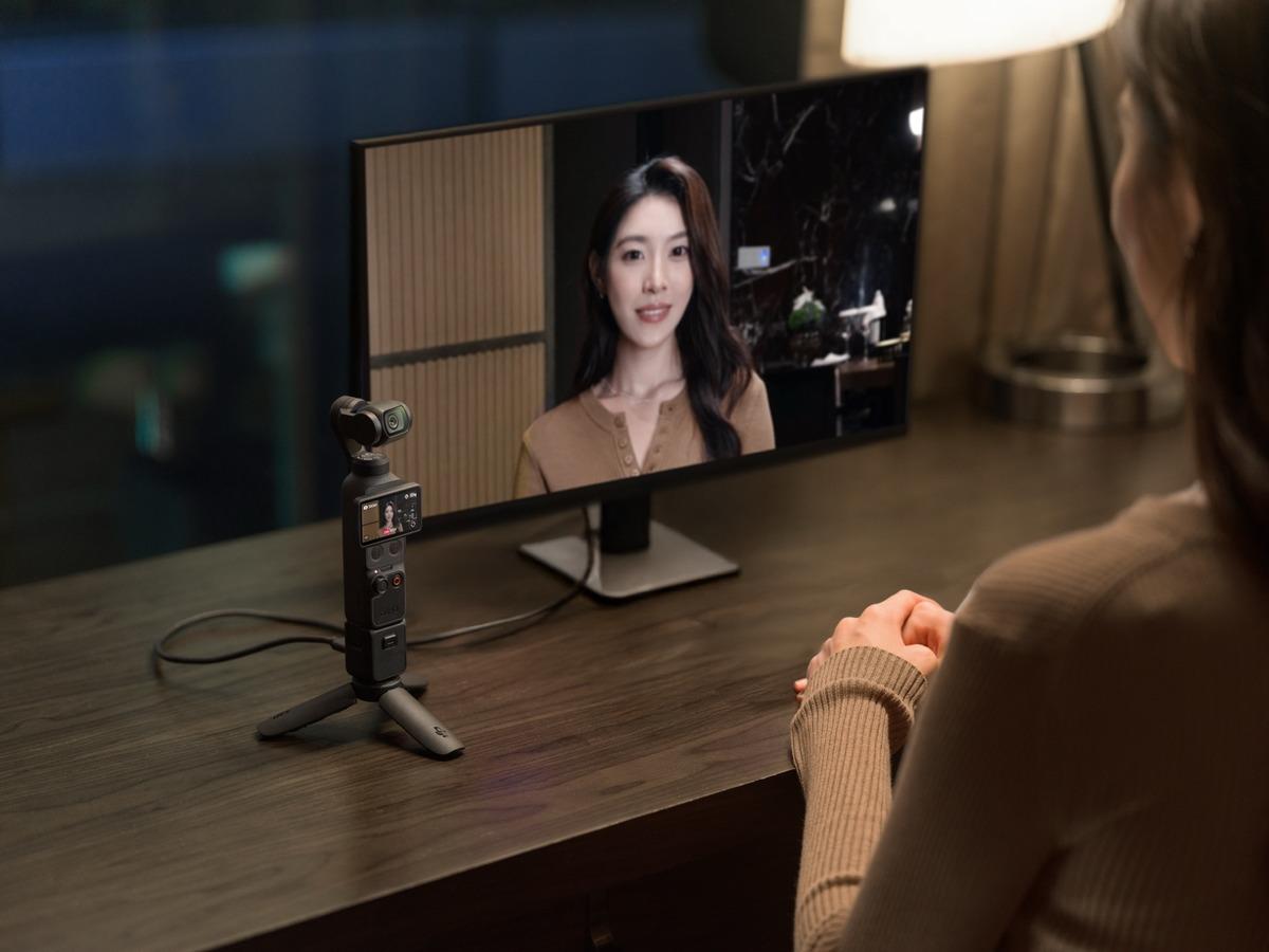 Osmo-Pocket-4_Vlogging_DP-Wi-Fi-Live-Streaming_