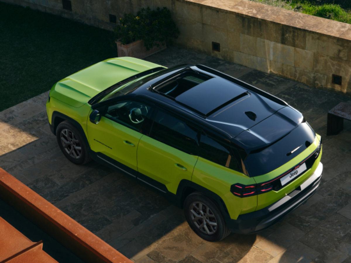 JEEP-COMPASS-J4U-MHEV-MY26-640x480-TWO-TONE-BLACK-ROOF