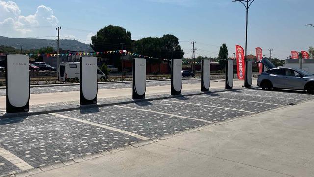 Muğla’da Açılan Tesla Supercharger: Elektrikli Araçlar İçin Yeni Dönem