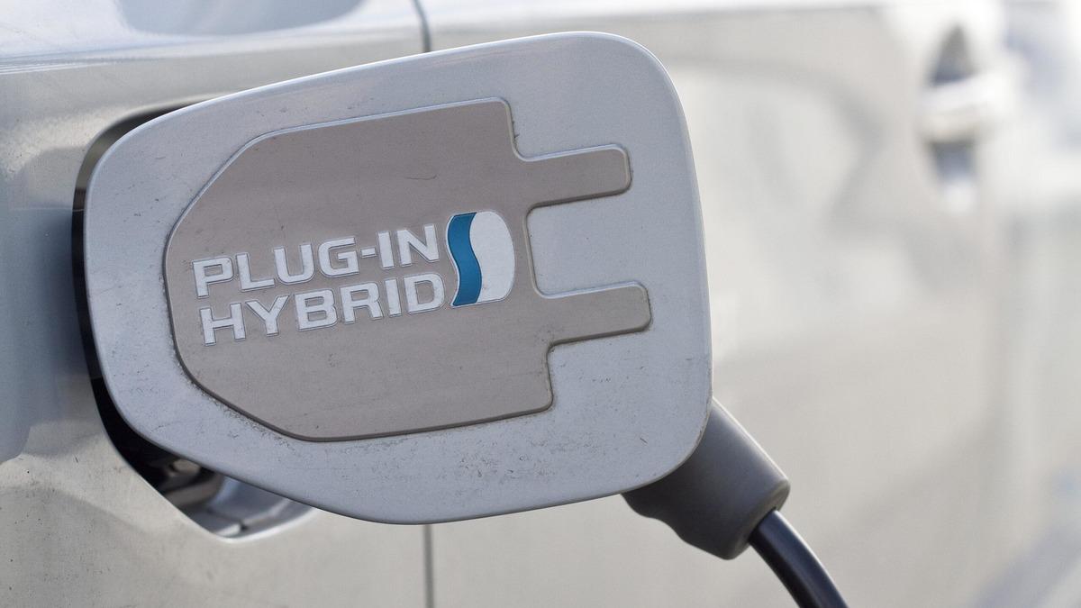 Plug-in Hibrit Motorların Ömrü Ne Kadar? Sorunları Neler, Masraflı mı?