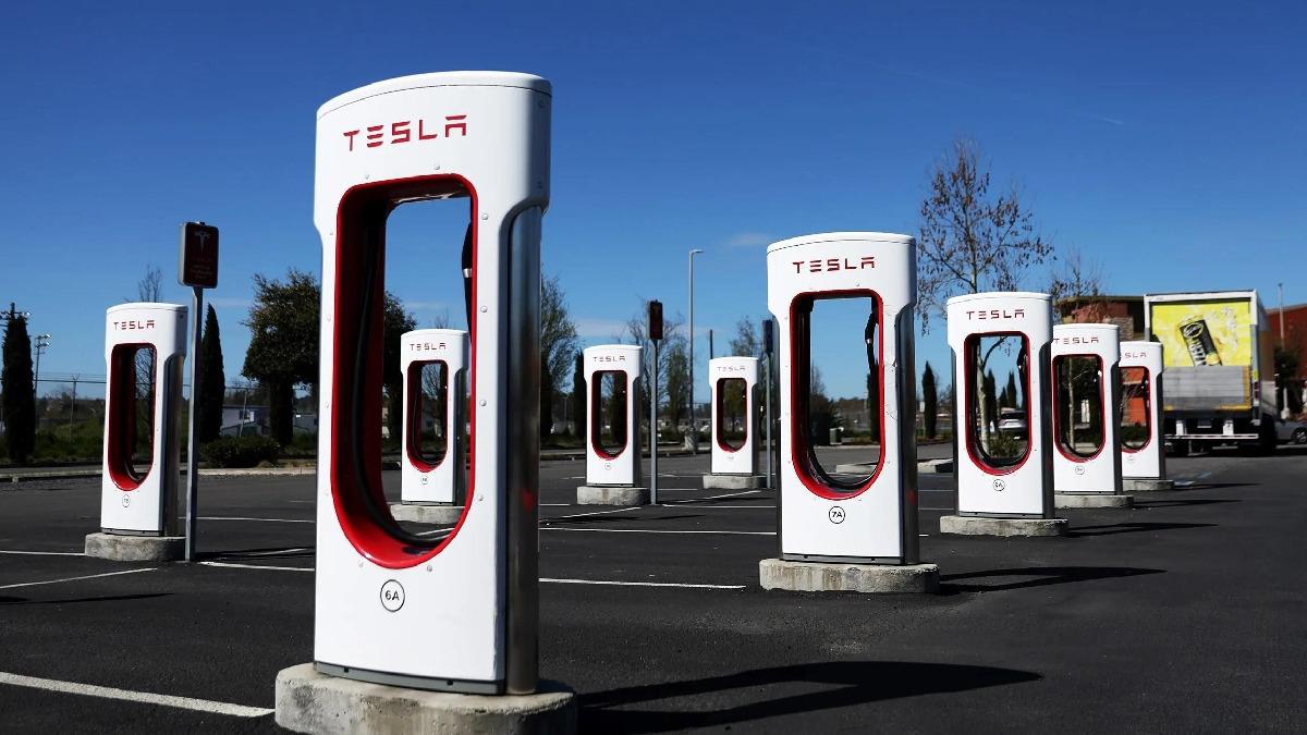 Tesla Supercharger Fiyatlarına Yine Zam Geldi: İşte Yeni Fiyatlar