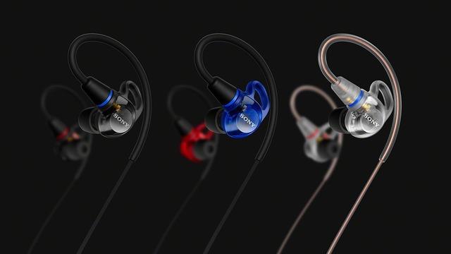 2026’da Kablolu Kulaklıklar Bitmedi: Sony IER-M500 ile Sahnenin Yeni Yıldızı