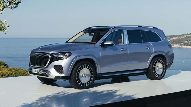 Yeni Mercedes-Maybach GLS 680: Lüks SUV’da 2026’nın Zirvesi ve Tüm Detaylar