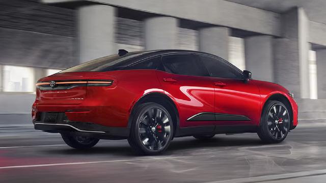 2027 Toyota Crown: Hibrit Teknoloji ve Tasarımda Yeni Çağın Lideri