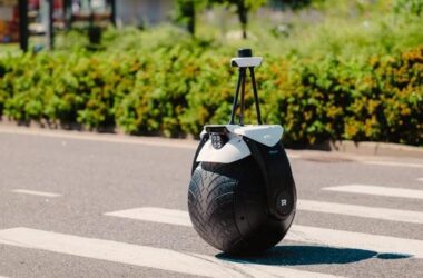 Tek Tekerlekli Otonom Güvenlik Robotu 1ROLLO ile Endüstride Devrim