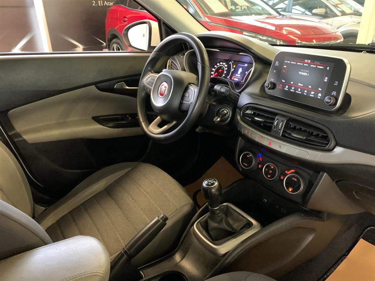 fiat egea araç içi