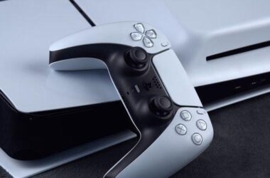 Sony Kararından Vazgeçmiyor: Yeni PS5 Kutularına Kutulu Oyun Döneminin Sonu Geldiğine Dair Uyarı Eklendi!