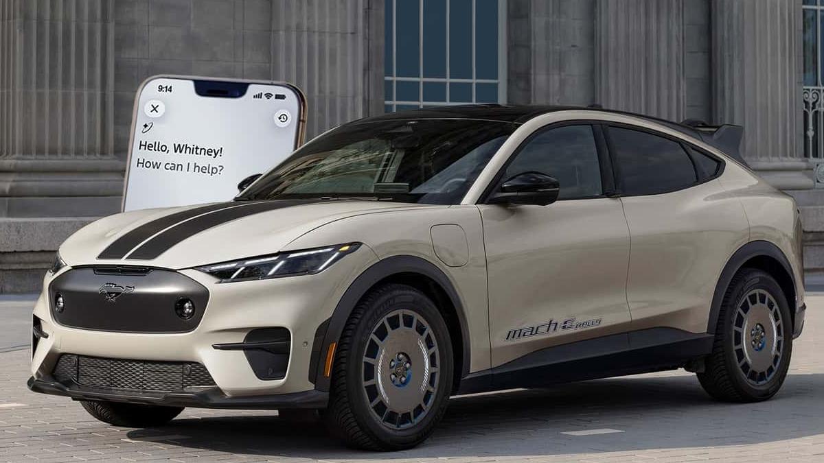 Ford, Otomobilleri İçin Yapay Zekâ Asistanı Kullanıma Sundu: Araç Sahiplerinin Çok İşine Yarayacak!