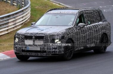Yeni BMW X7, Test Edilirken Görüntülendi