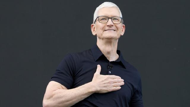 Apple CEO’luğunı Bırakan Tim Cook, Son Mesajını Paylaştı