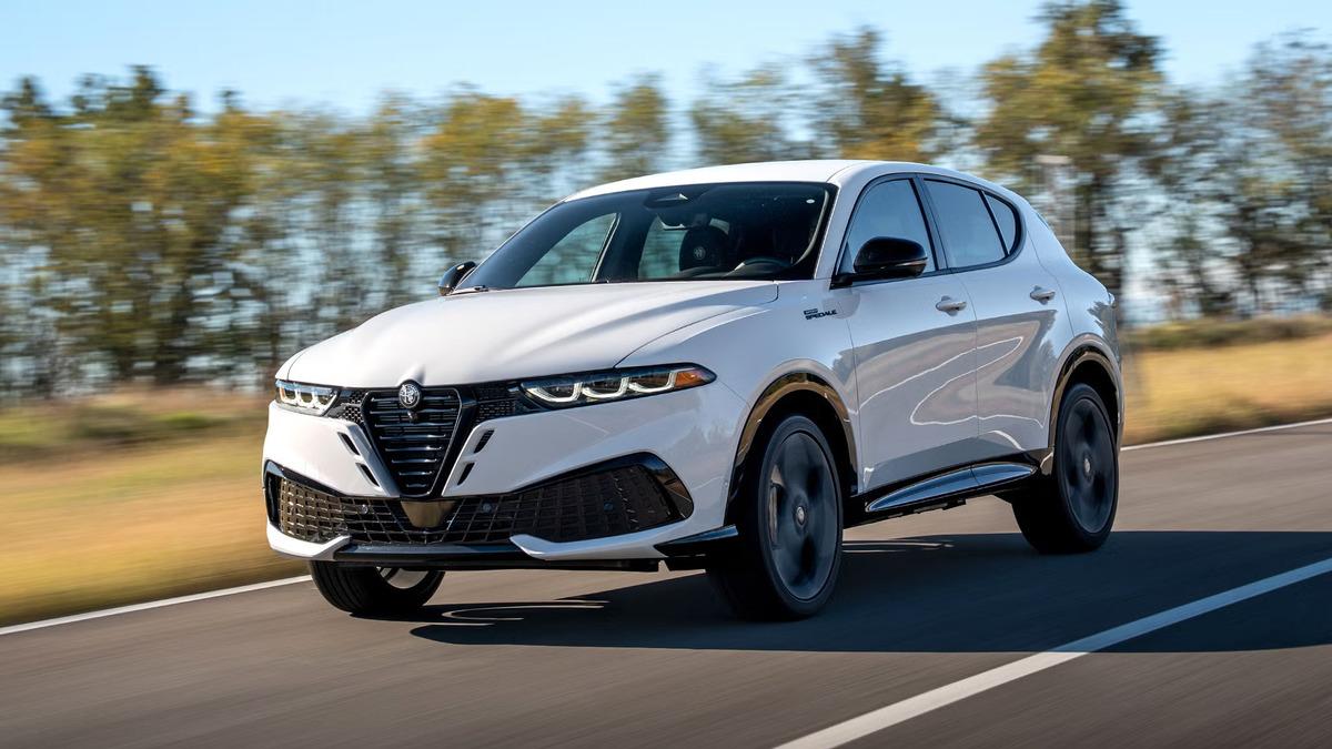 Eylül 2026 Alfa Romeo Fiyat Listesi Açıklandı: Tonale'ye Zam!