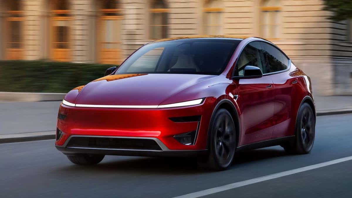 Ticaret Bakanlığı Açıkladı: Tesla Model Y’yi Sıfırından Pahalı Satanlara Para Cezası Uygulandı!