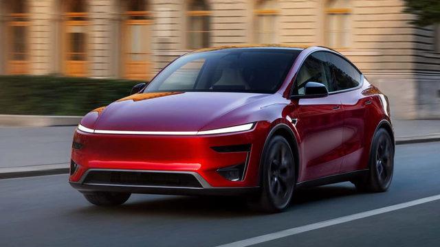 Tesla Model Y’yi Sıfırından Pahalı Satanlara Para Cezası Uygulandı!