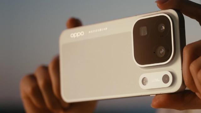 3 Adet 200 MP Kameralı Telefon OPPO Find X10 Pro Max Tanıtıldı