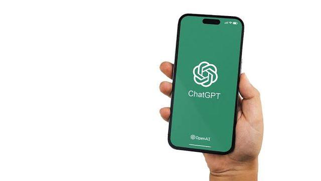 ChatGPT’nin Sesli Ajanları Mobilde: E-Postadan Belgeye, İşlerinizi Sesinizle Yönetebileceksiniz