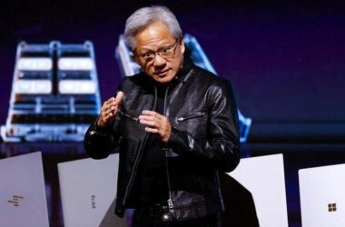 NVIDIA CEO’su Jensen Huang: “Yapay Zekâ Modelleri Kontrol Edilemiyorsa Laboratuvarlar Kapatılmalı”