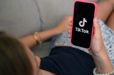 TikTok, 100 Milyon Dolarlık Uzlaşmayı Kabul Etti: Genç Kullanıcılara Günlük 2 Saat Sınırı Geliyor!