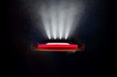 Tesla, Roadster Etkinliğini Erteledi!