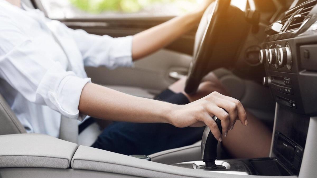Otomatik Vites D'ye Alınca Neden Sarsıntı Yapıyor?