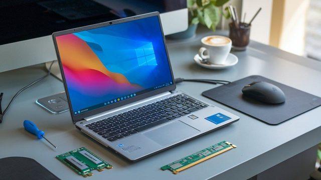 Laptop RAM Yükseltme Nasıl Yapılır?