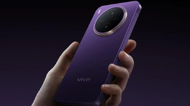 10.200 mAh’lik Akü Gibi Bataryalı Telefon vivo Y600s Pro Tanıtıldı