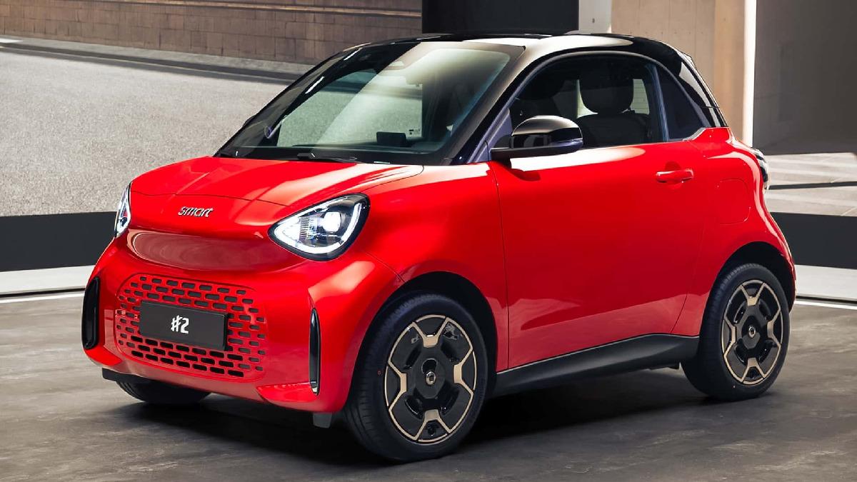 Minik Şehir Otomobillerinin Kralı Olacak Smart #2 Tanıtıldı