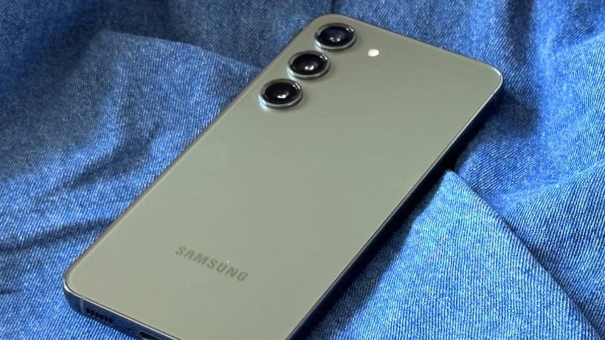Samsung Galaxy S23 Serisine One UI 9 Geldi: Serinin Son Büyük Güncellemesi!
