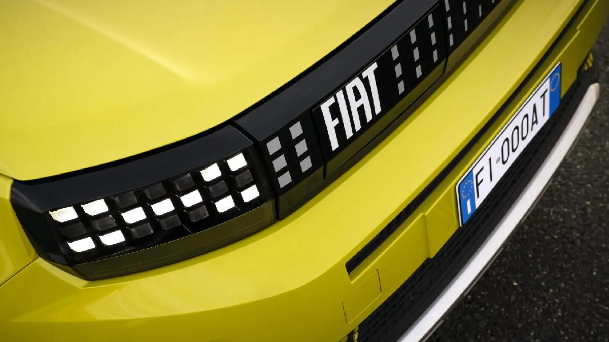Fiat’tan Uygun Fiyatlı Küçük Elektrikli Otomobil Geliyor: İsmi ve Muhtemel Tasarımı Ortaya Çıktı!